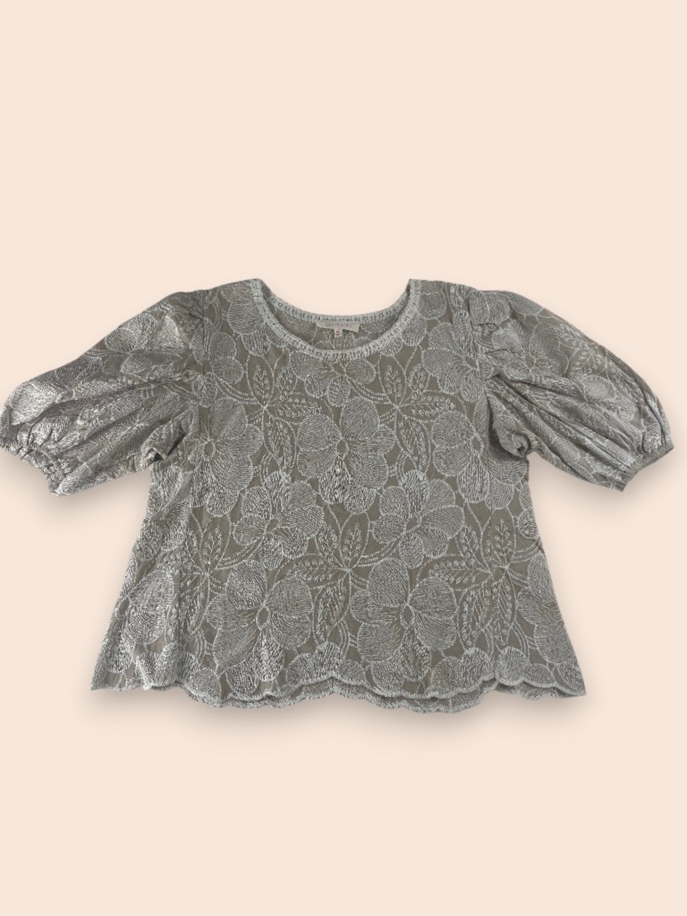 Solitaire Embroidered Top Boho Tan/White Puff Sleeve Scallop Hem Floral Women M